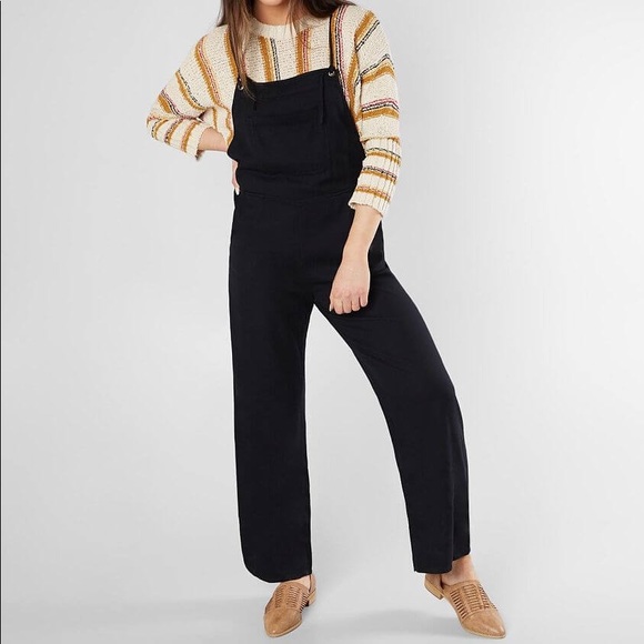 Billabong Other - Billabong - NWT Black wild lengths overalls/jumper